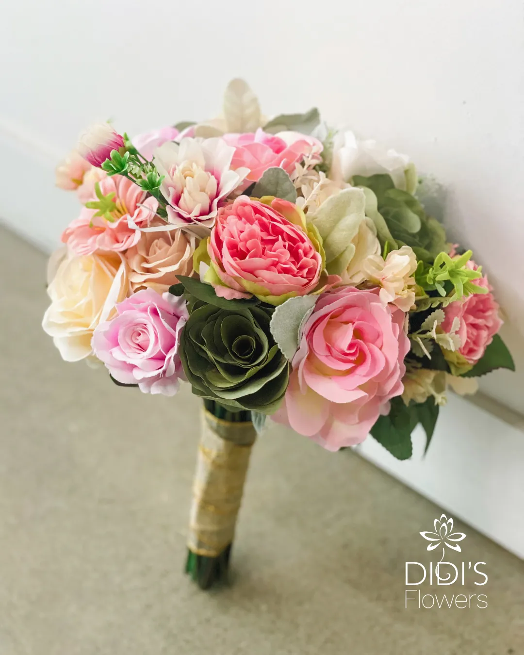 Blush Elegance Bridal bouquet