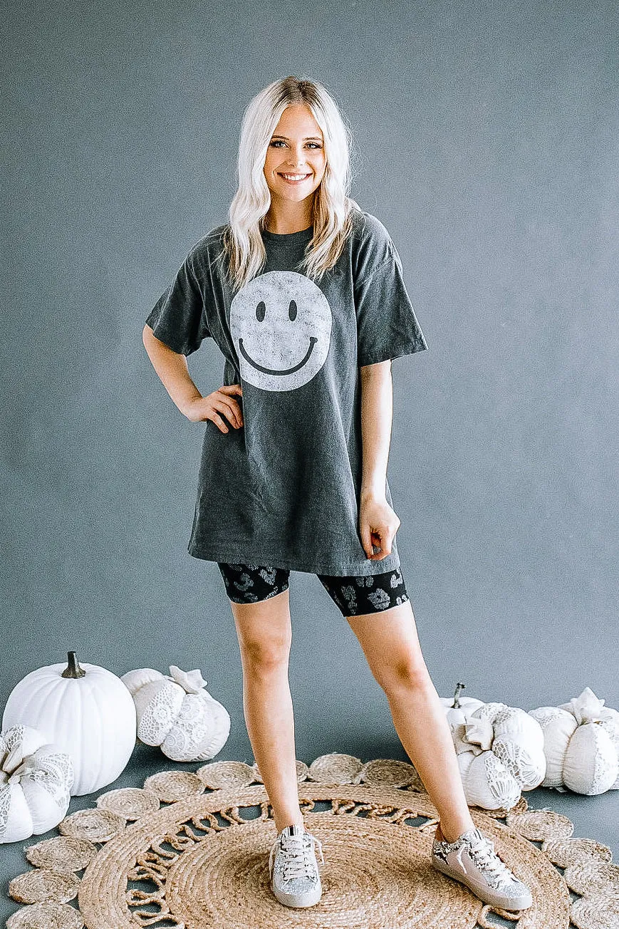 Charcoal Basic Smiley Tee | FINAL SALE