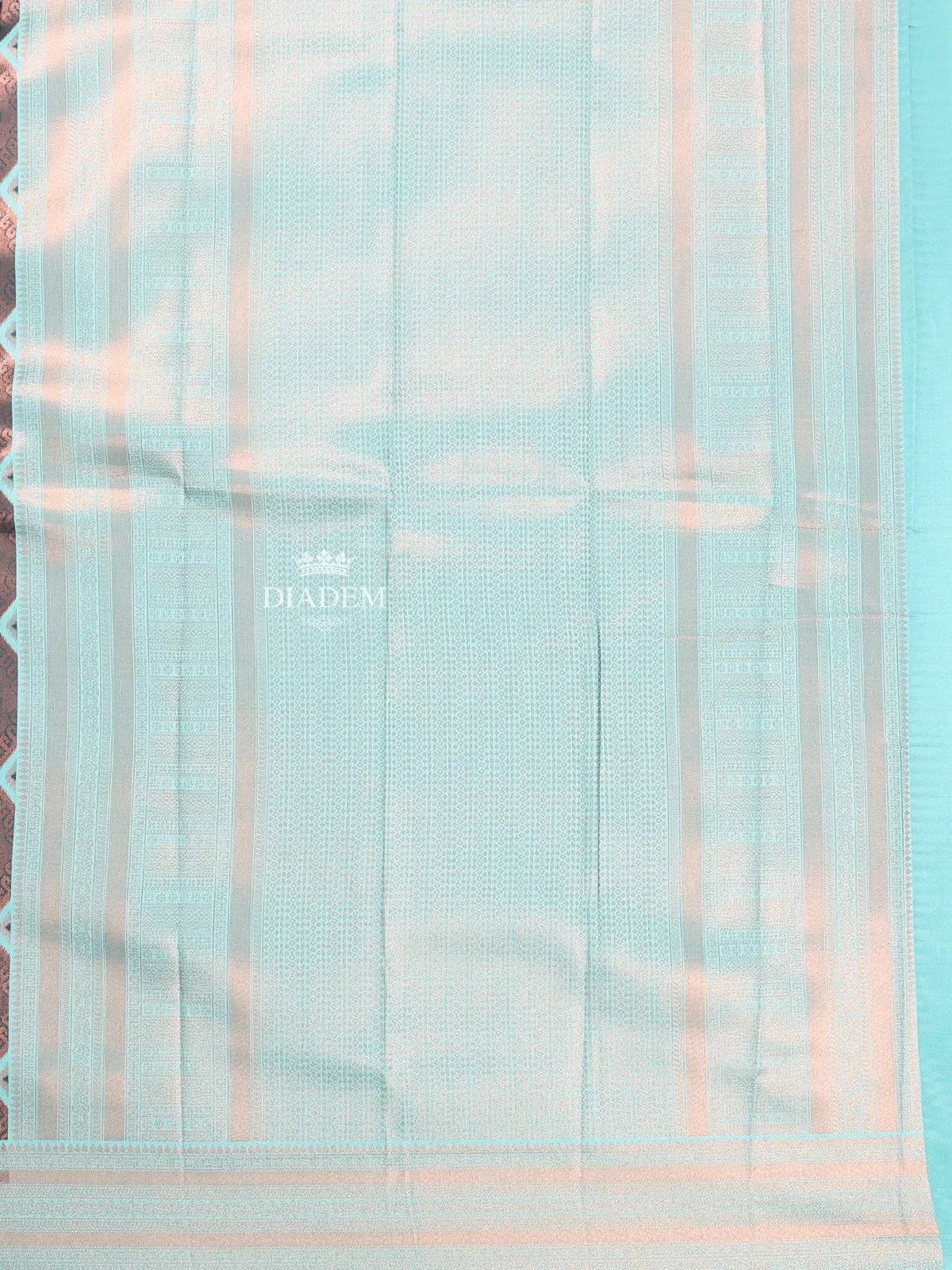 Dark Green Arani Silk Saree with Zari Butta on the body and Contrast Zari Border