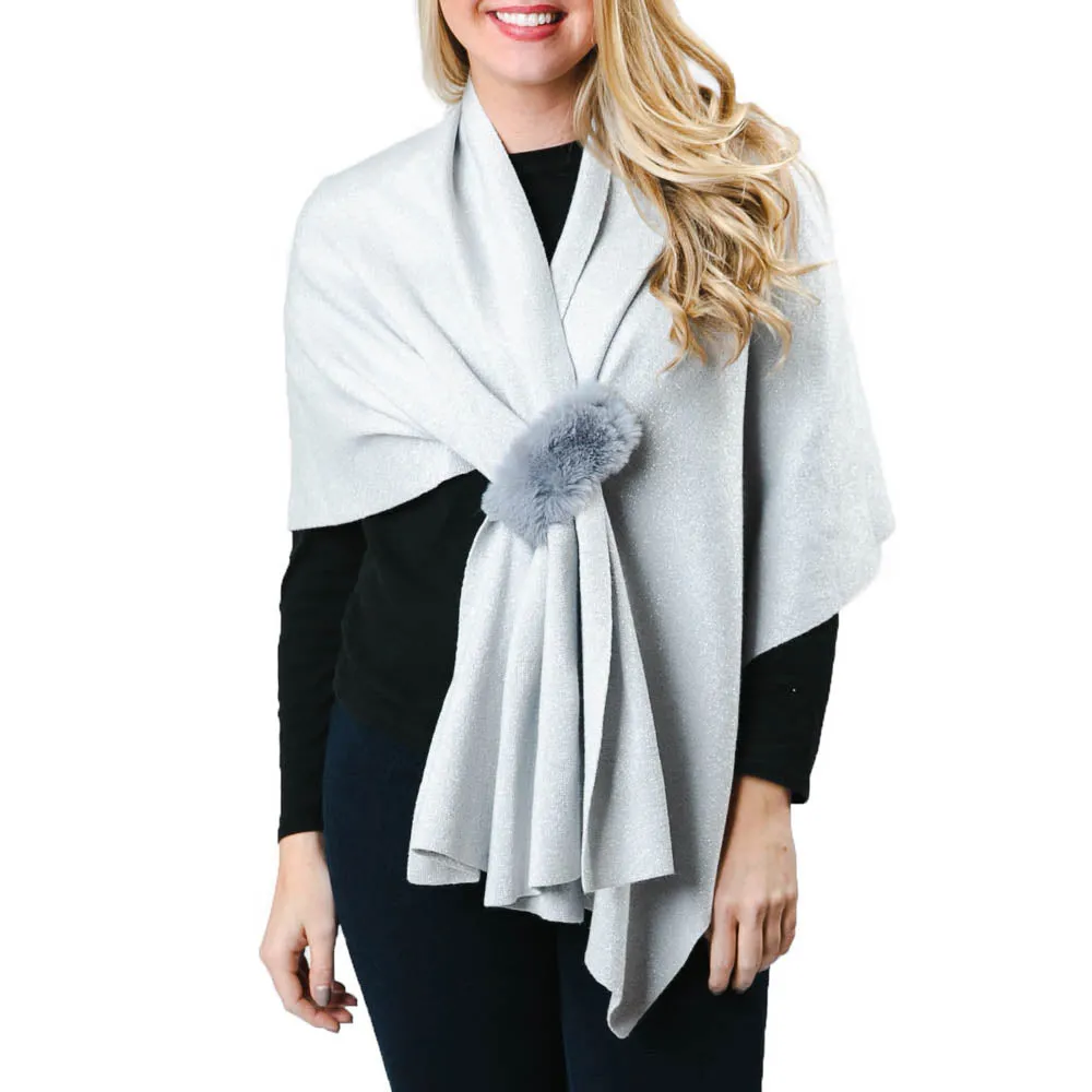 Katie Keyhole Wrap with Faux Fur Loop