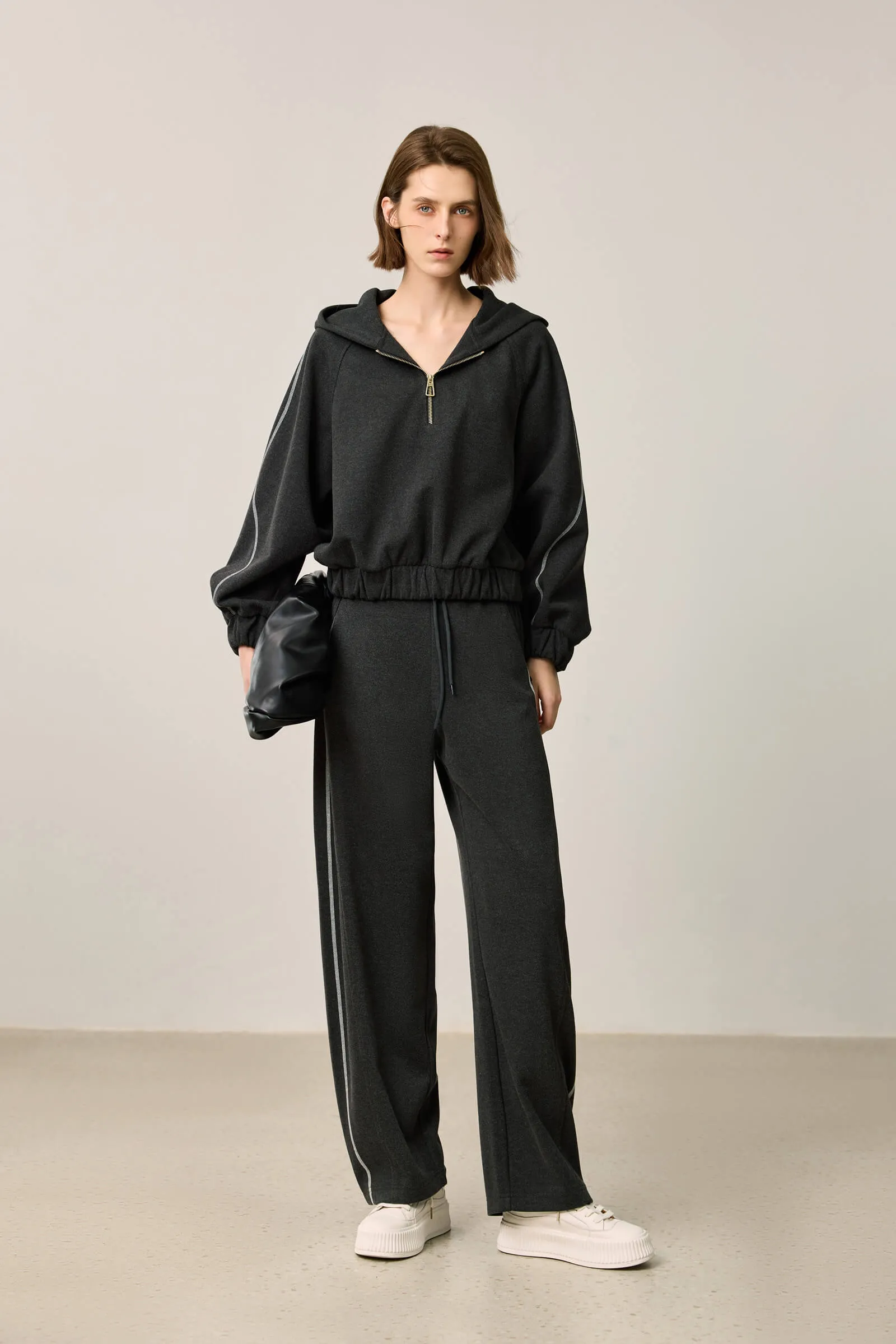 LILY Casual Sporty Zip-Neck Hooded Sweatshirt