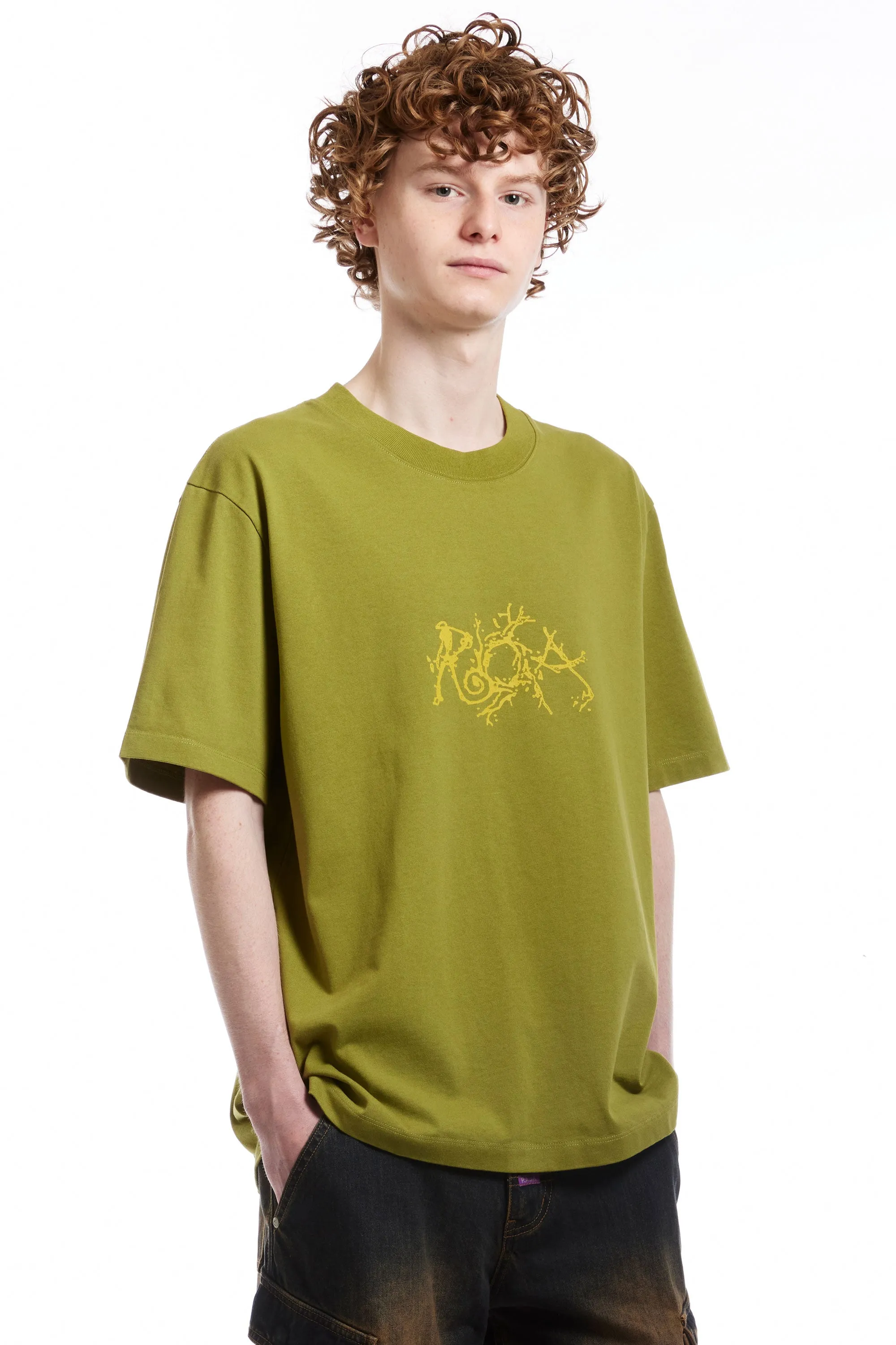 ROA - GRAPHIC BOXY TEE CARDAMOM