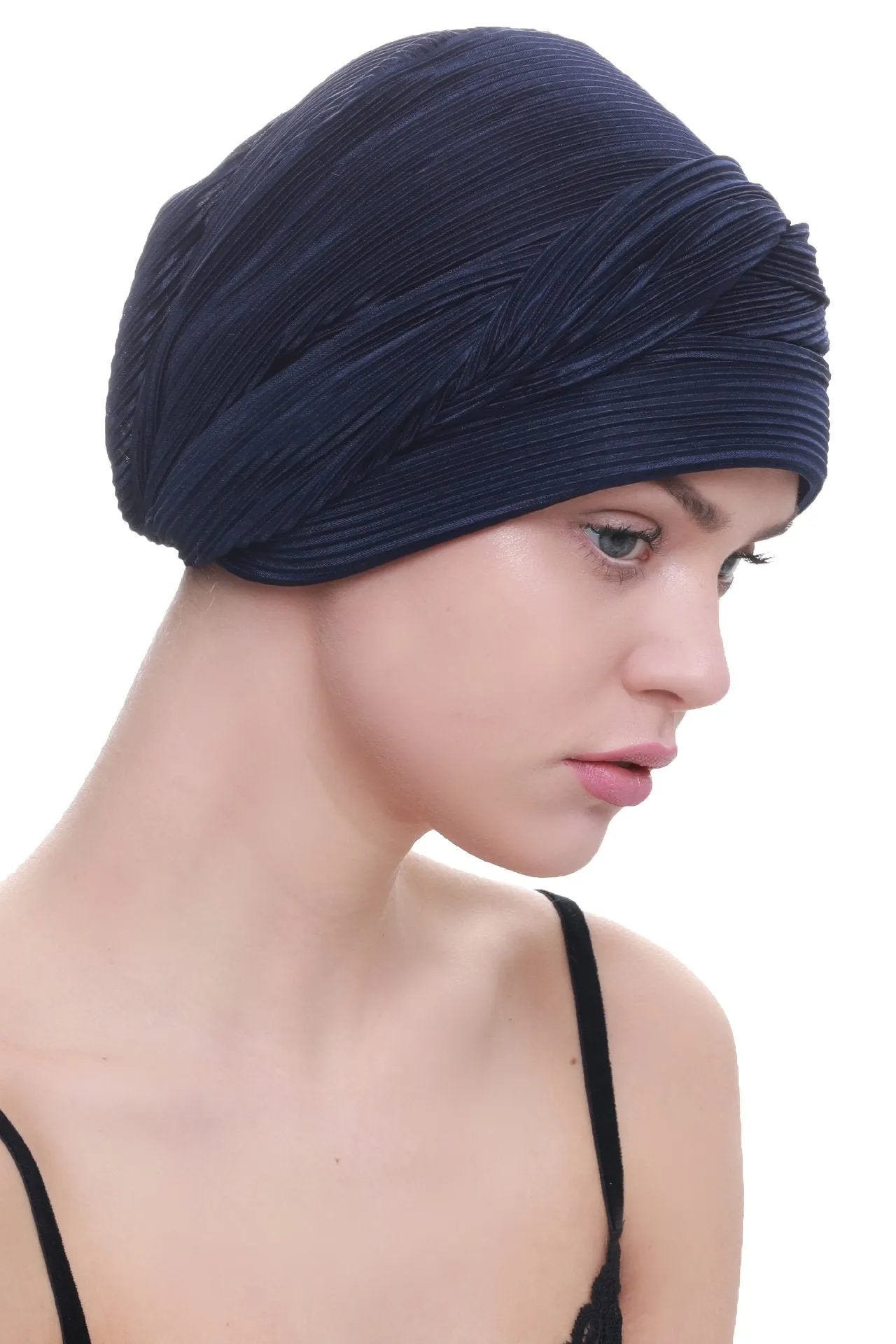 Versatile Headwear with Long Tails
